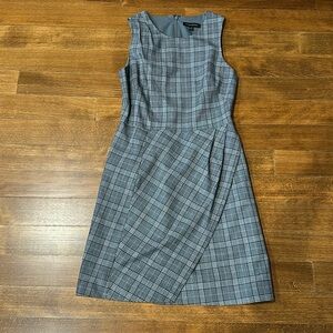 Banana Republic black and white plaid sleeveless mini dress size 8